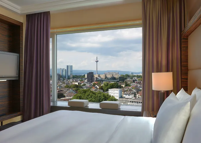 Hotel Hilton Frankfurt Centre 5*